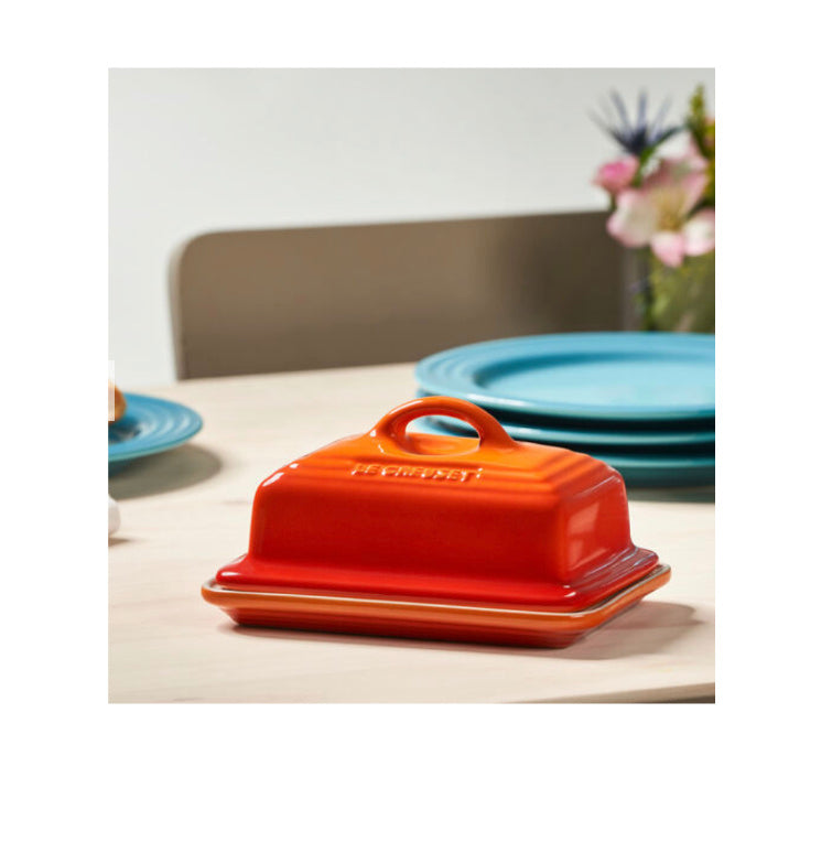 Bistro Butter Dish and Spreader Set, Assembled 3